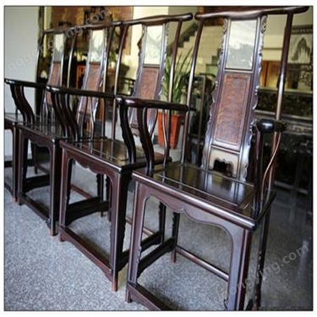 卢湾区老红木家具收购市场 上门回收红木椅子