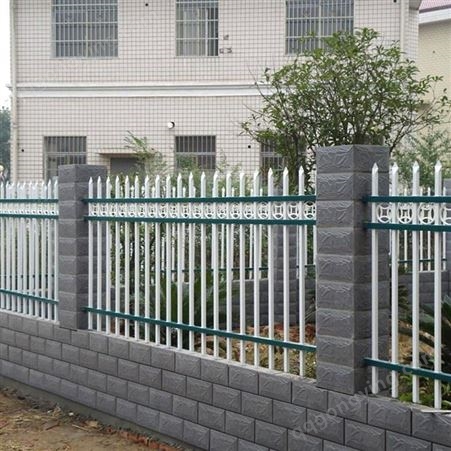 围墙围栏 锌钢栏杆定制 静电喷涂 色泽鲜 耐候耐腐能力 1.5米