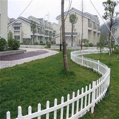 河南格拉瑞斯厂家定制 公园花坛PVC护栏 塑钢草坪护栏 园林绿化带隔离栅栏 草坪护栏
