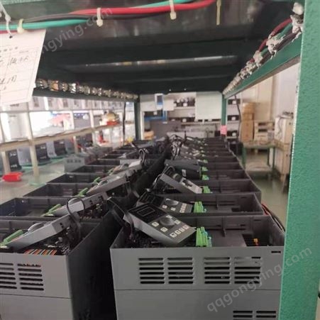 恒压供水变频器调 深圳优耐特变频器厂家 22KW 通用变频器