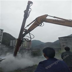 西藏昌都挖机带钻孔机 挖机带潜孔钻机 破混凝土破孤石欧力特