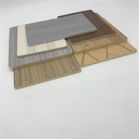 5mm木饰面板厂家-科技木饰面装饰板-木纹免漆墙板装饰板发货工厂