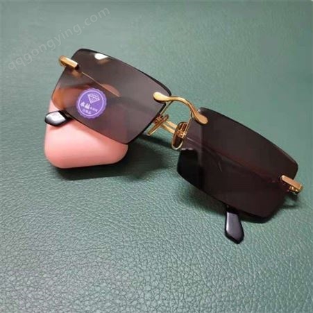 1001厂家生产 人造水晶眼镜 天然水晶养生护眼 防晒遮阳护目镜