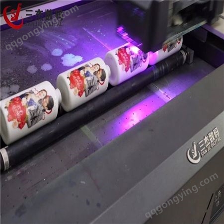 金华UV平板UV打印机 9060酒瓶酒盒打印机 保温杯打印继厂家批发供应