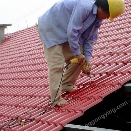 河北懿杉直销1050新型PVC塑钢瓦防腐屋顶瓦 阻燃琉璃瓦装饰屋面梯形瓦量大从优