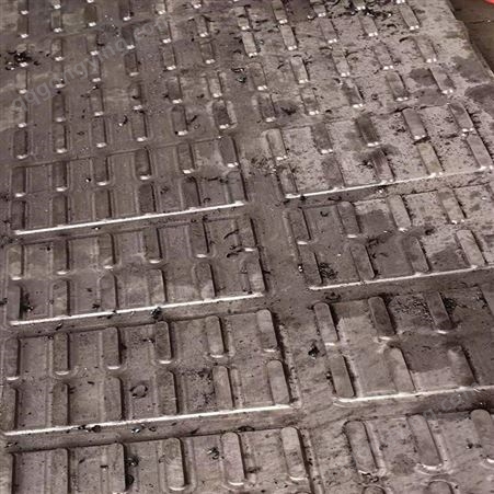 定制 一模两块漏粪板模具 钢制猪用漏粪板模具 养殖漏粪板模具