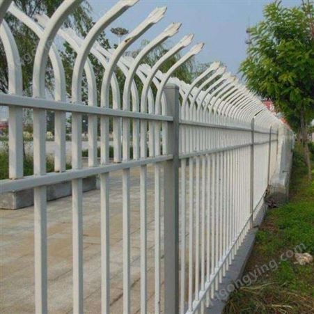1.5米高铁艺围栏 迈隆镀锌方管焊接锌钢围栏按图定制