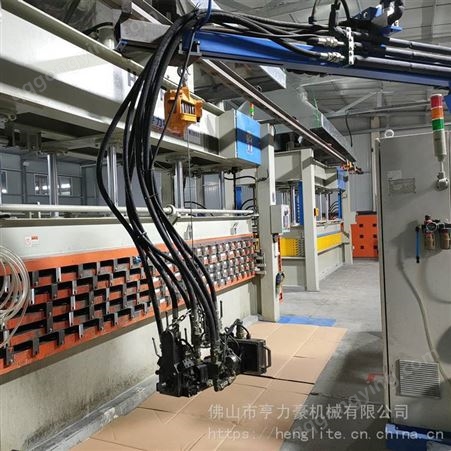 聚氨酯发泡设备厂家 4500*1400多层高压发泡板层压机 规格可定制
